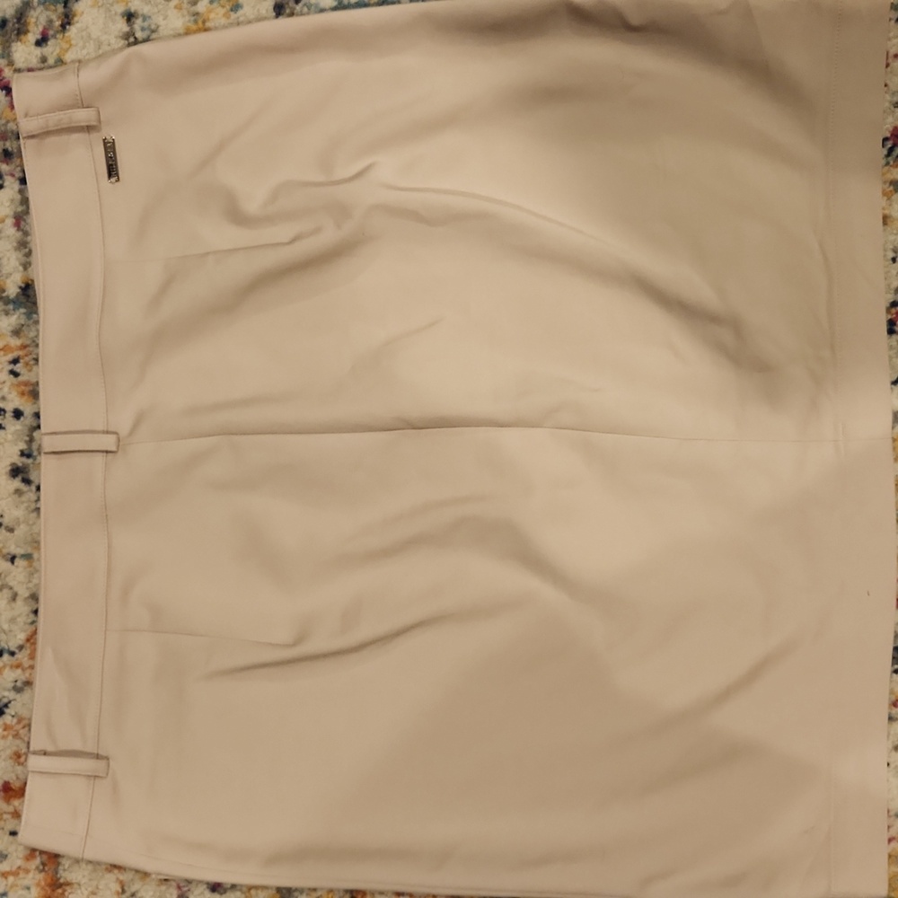Tommy Hilfiger Khacki Skirt with Button Detail - Picture 2 of 8